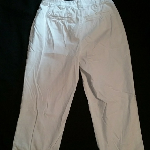 appleseeds Shorts Appleseeds Petites Womens White Capris 6p Poshmark
